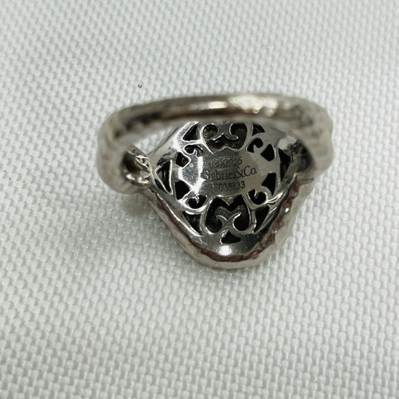 Gabriel&CoSilver And 18k Filigree Hammered Ring Size 7 - Picture 9 of 9